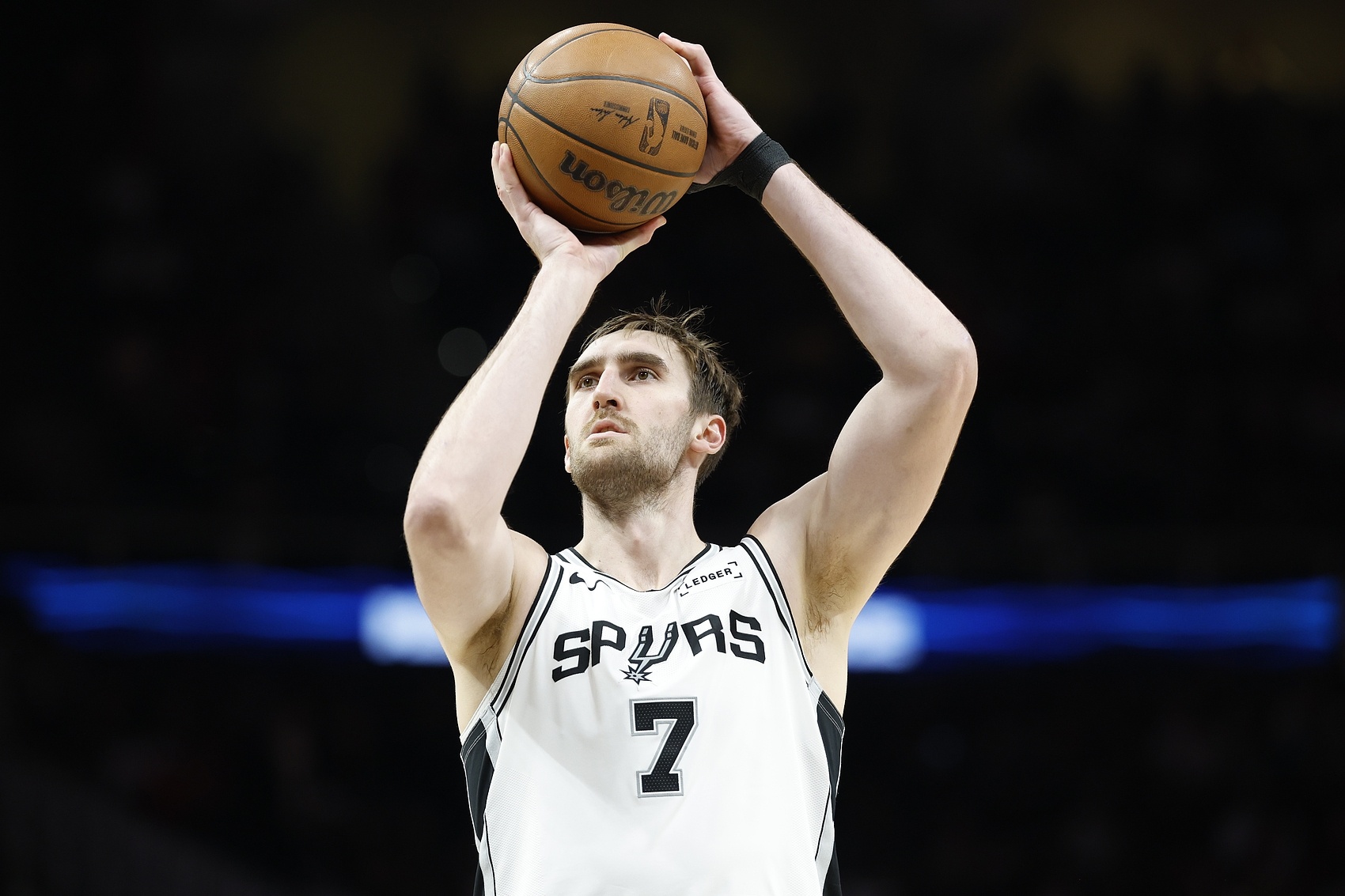 开云APP-科内特：与全员出战76人的交手很令人兴奋 这场比赛对抗强度很高